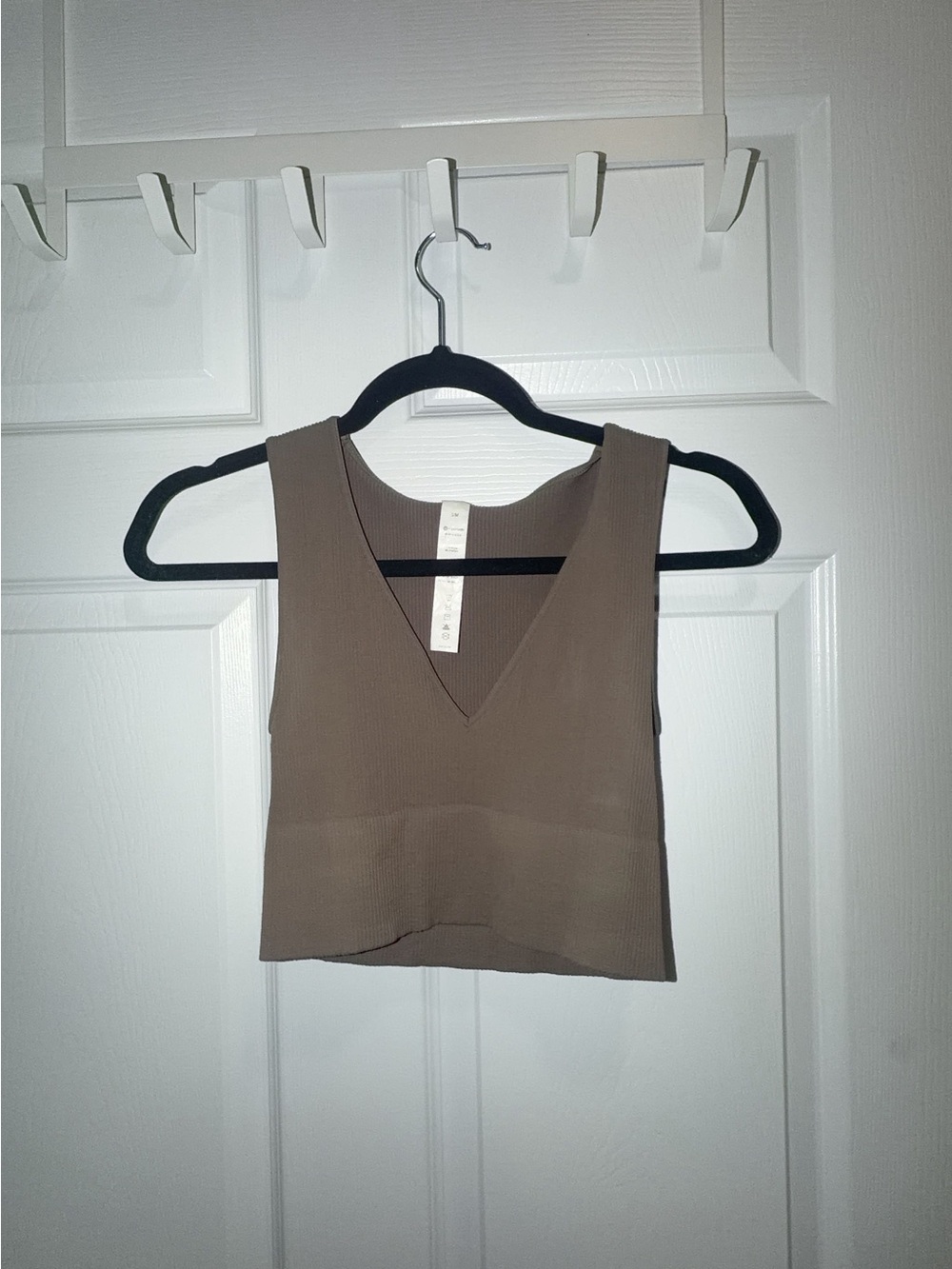 Sleeveless V-Neck Cropped Tank Top - Taupe